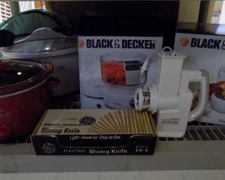 Crock pots Sold     Black/Decker steamer SOLD