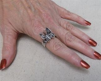 James Avery Mariposa ring