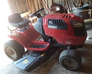 Huskee riding mower