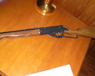 Vintage 'Daisy' BB gun