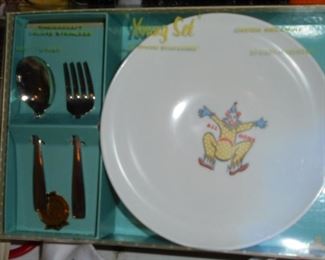Vintage Oneida melamine infant bowl & stainless spoon & fork in orig box