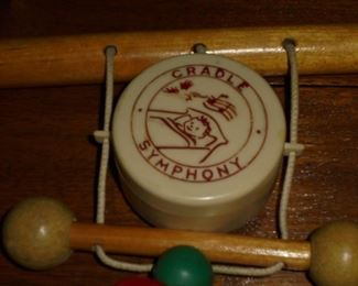 Vintage baby's cradle play things 'Cradle Symphony'