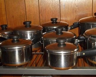 Set of 10 copper bottom 'Revere Ware' pots