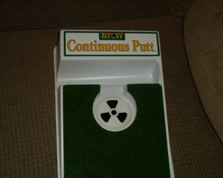 Continuous Putt - Tee-Off - putting green w/12' of green