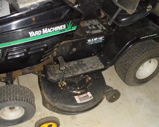 Yard Machine 16.5 hp LT 42" cut tractor mower w/leaf recovery system attached - needs battery & starter