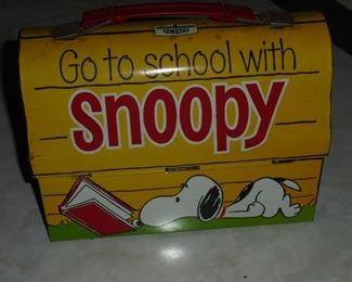 Vintage 'Snoopy' lunch box w/o thermos 