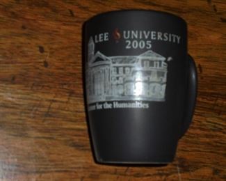 Lee Univ. Alumni mugs 2005 - 2006
