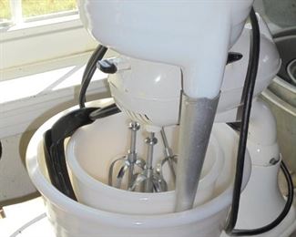 Vintage 'Dormey' mixer w/2 original heavy, thick bowls & beaters & juicer w/juice bowl - not chipped or cracked