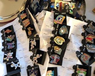 Disney pins 