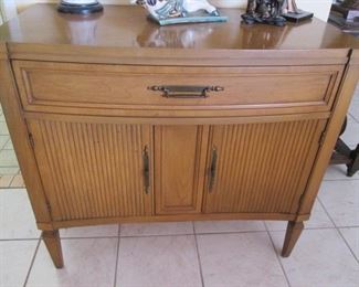 Matching Small Buffet, 1-Drawer & Lower Storage. Size: 36" X 20"