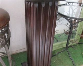 Plant or Sculpture Stand