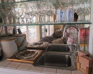 Ice Bucket, Coaster Sets & Vintage Ash Tray