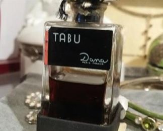 tbs vintage Tabu perfume