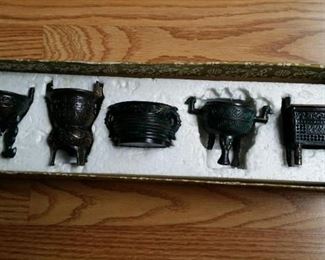 tbs Chinese cauldrons