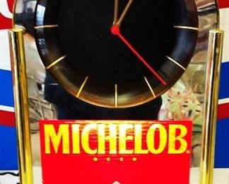 Vintage MIchelob Light Up Clock, Works