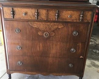 Antique 7-Drawer Chest