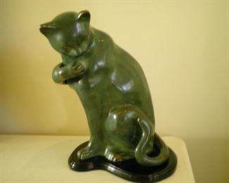 Cat bronze sculpture