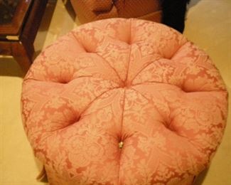 Lovely pink round ottoman