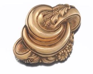 Antique Victorian Gold Scroll Brooch 