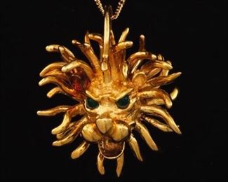 Gold and Green Chalcedony 3D Lions Head Slider on Italian Gold UnoAErre Chain 