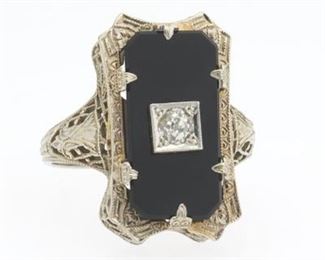 Ladies Antique Gold, Black Onyx and Diamond Filigree Ring 