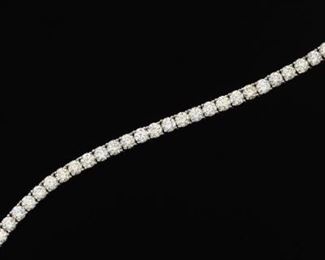Ladies Gold and 15 ct Diamond Tennis Bracelet 