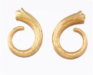 Ladies Gold Textured Scroll Pair of Earrings 