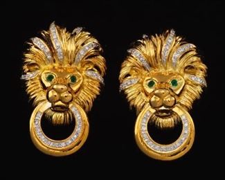 Ladies Gold, Diamond and Emerald Lion Head Pair of Ear Clips 