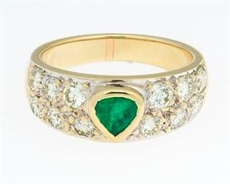 Ladies Gold, Emerald and Diamond Band
