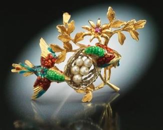 Ladies Gold, Enamel and Pearl Nest Brooch 