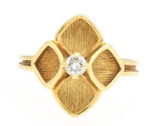 Ladies Vintage Gold and Diamond Floral Ring 