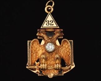 Masonic 32nd Degree ThreePart Gold, Diamond and Enamel Fob 