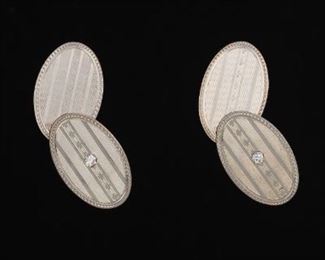 Pair Art Deco of Platinum, Gold and Diamond Earrings 