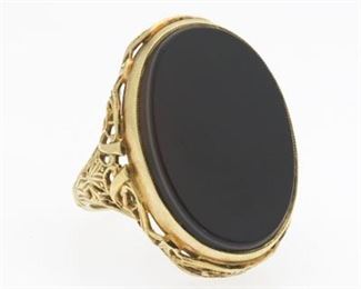 Victorian Gold and Black Onyx Filigree Ring 