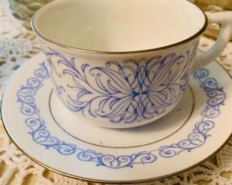 Tea Cup and Saucer Sets