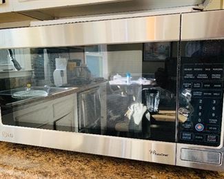 LG Microwave
