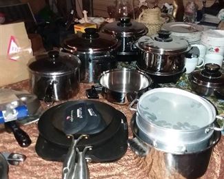 pots and pans 