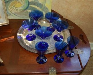 Sets of glasses