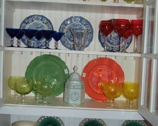 Colorful dinnerware