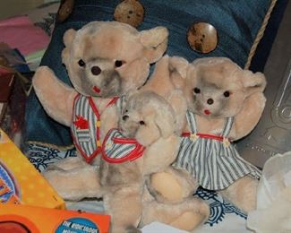 Teddy bear family