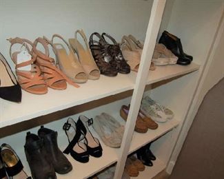 Ladies shoe rarely worn