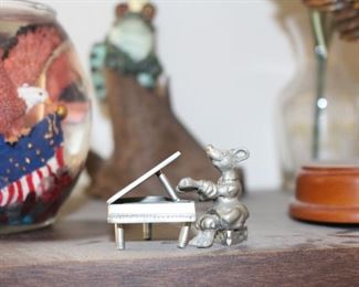 Pewter Mouse and Piano