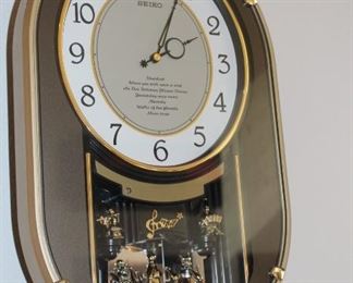 Seiko clock