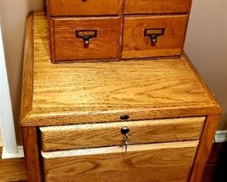 Wooden 2 Drawer File Cabinet w/ Key