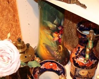 Decorative items Throughout