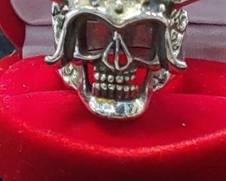 Vintage skull Spike ring
