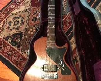 Vintage Gibson Les Paul - Signed by Les Paul