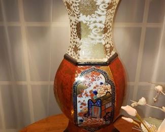 Oriental style lamp 