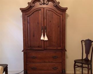 Armoire cabinet