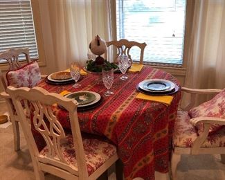 Set of 6 dining chairs (only 4 shown)